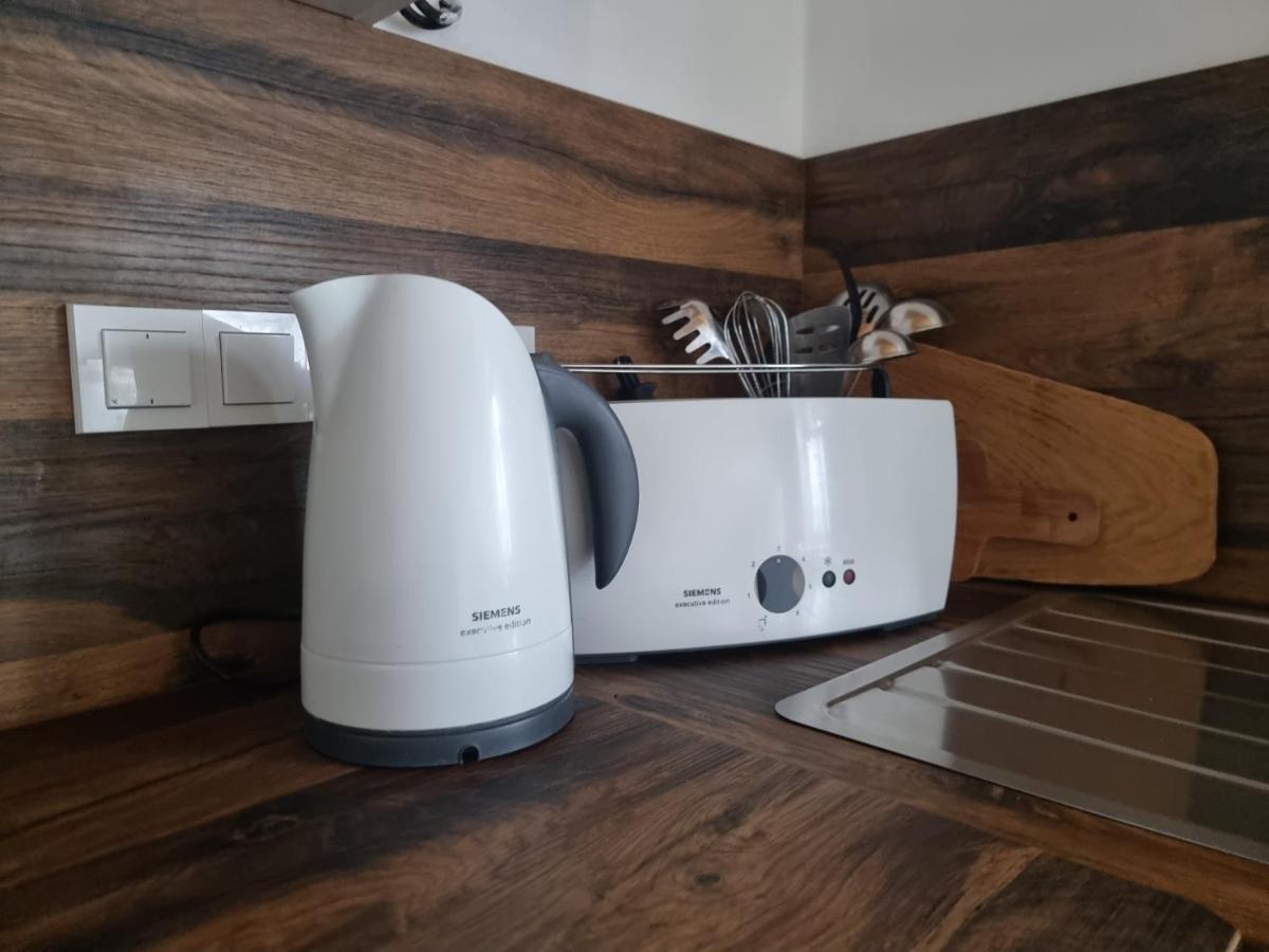 Luxusni Apartman S Krbem - Kunraticke Svycarsko Kunratice  외부 사진