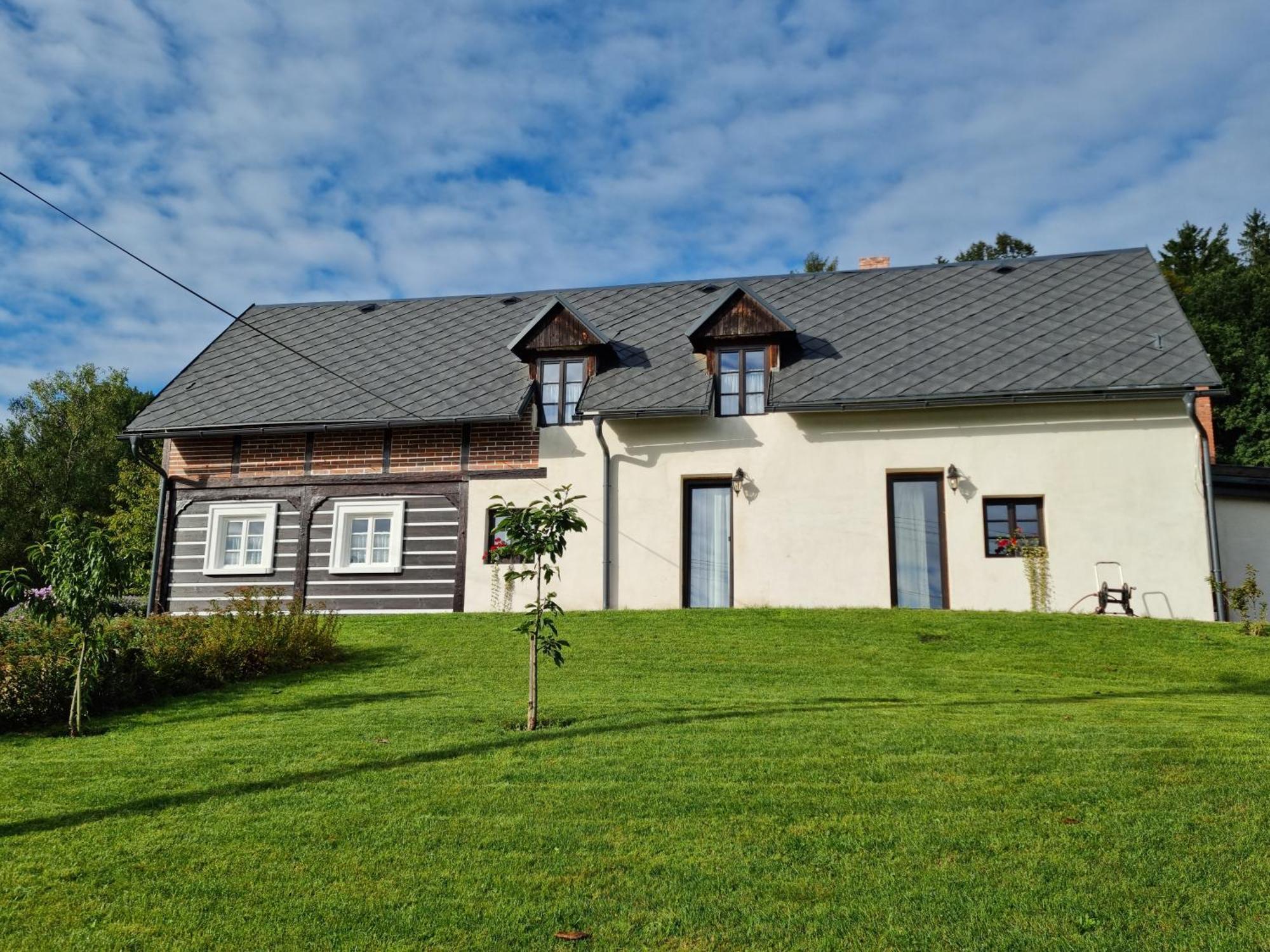 Luxusni Apartman S Krbem - Kunraticke Svycarsko Kunratice  외부 사진