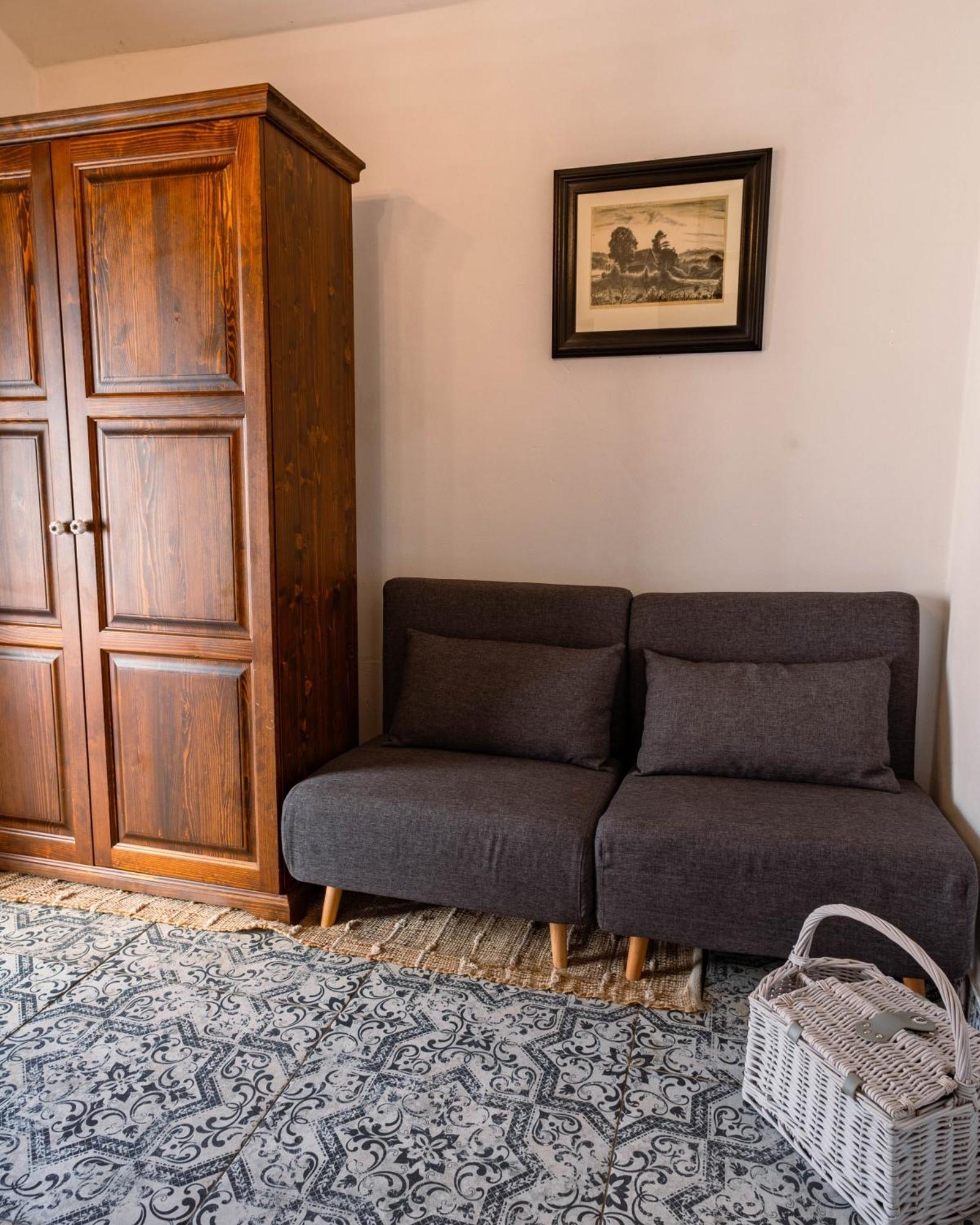 Luxusni Apartman S Krbem - Kunraticke Svycarsko Kunratice  외부 사진